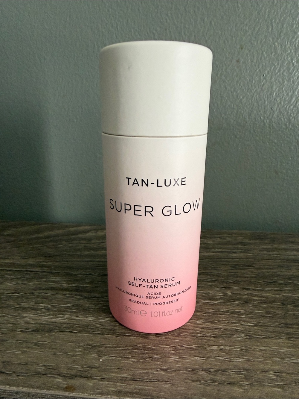 Super Glow Hyaluronic Self-Tan Serum 30ml